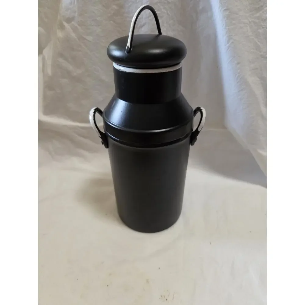 Unbranded~Ceramic Milk 10